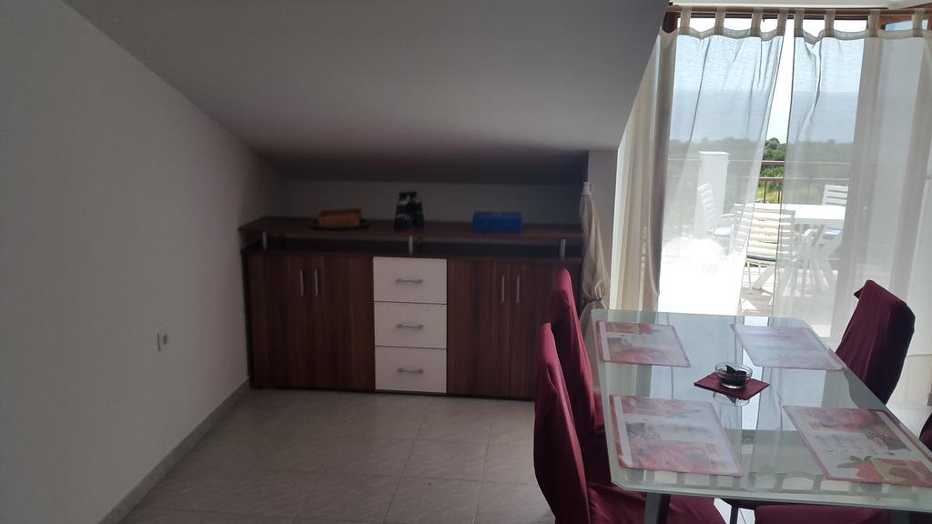 Apartments Vrvilo Rogoznica  Buitenkant foto